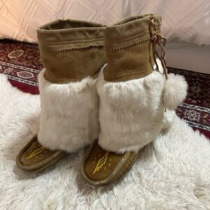 Handmade Tan Suede & Rabbit Fur Moccasin Boots